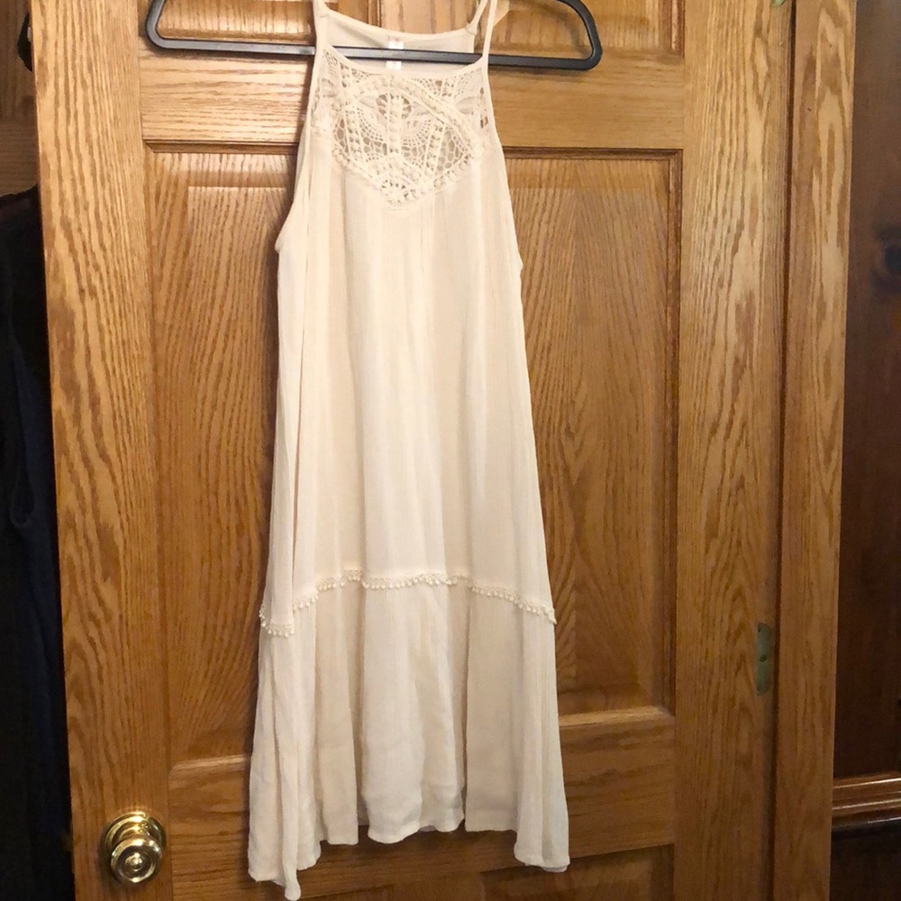 Cream sleeveless dress
